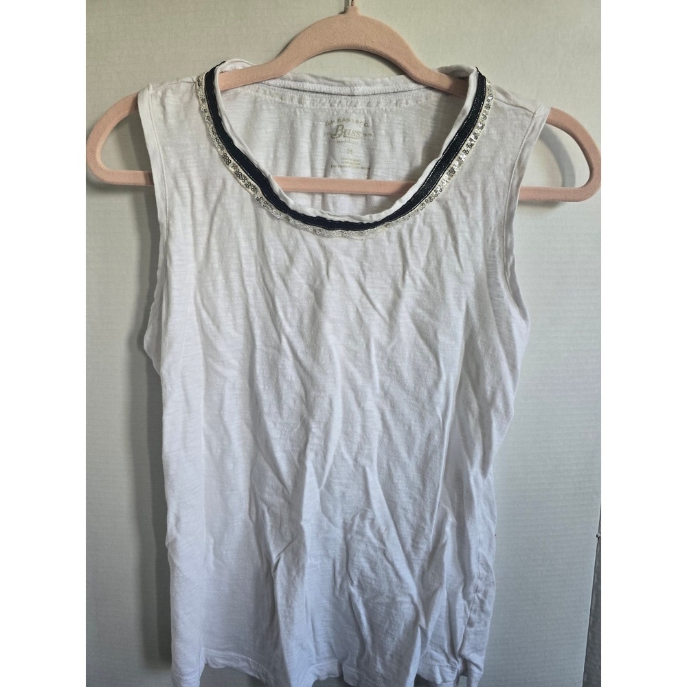 GH Bass & Co Womens White Cotton Sleeveless Top Sequin Neckline Tank Medium